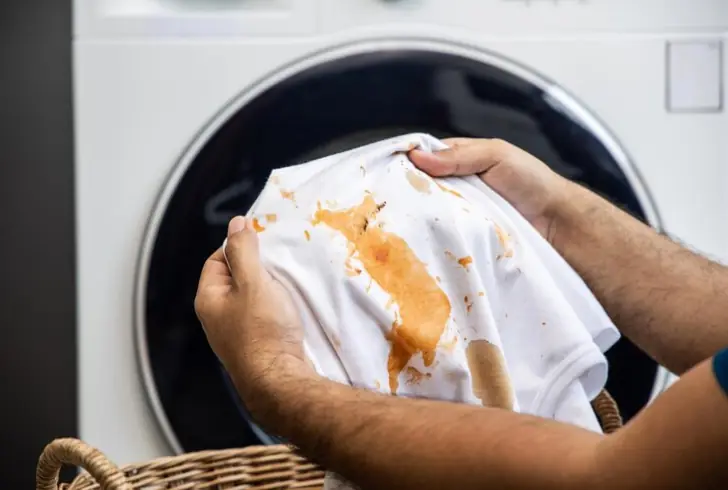 Laundry mistakes - Not pre-treating stains